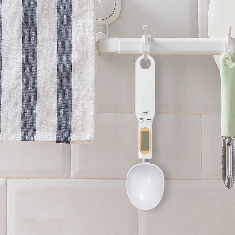 báscula digital de cuchara medidora blanco, agujero para colgar