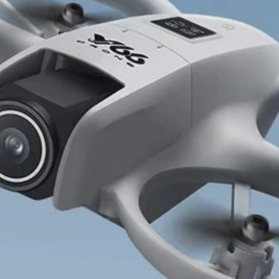 V66 Mini Drone con cámara HD 8K en vuelo